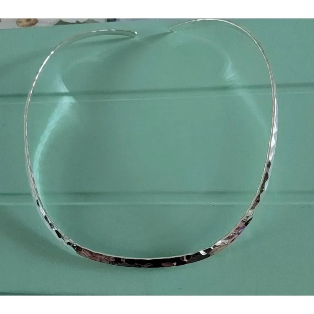 New~.925 Sterling Silver Hammered Diamond Cut Design Choker Style Necklace
